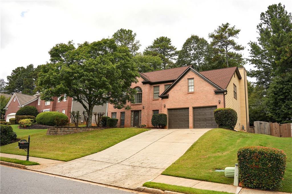 5610 N Hillbrooke Trace, Alpharetta, GA 30005