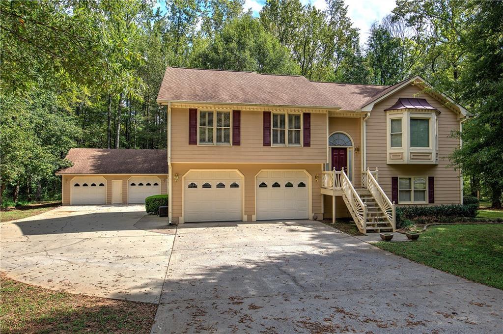30 Amberidge Dr., Cartersville, GA 30121