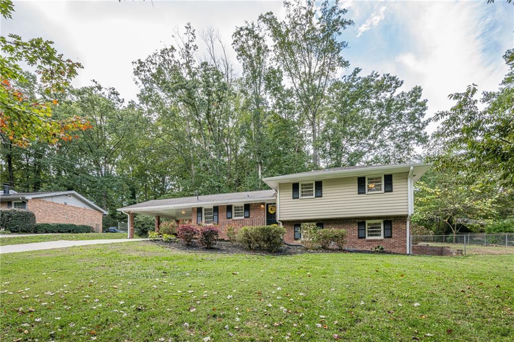 3244 Craig Dr., Duluth, GA 30096