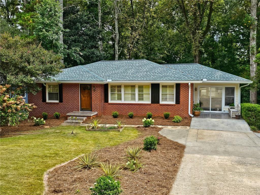 1125 Willivee Dr., Decatur, GA 30033