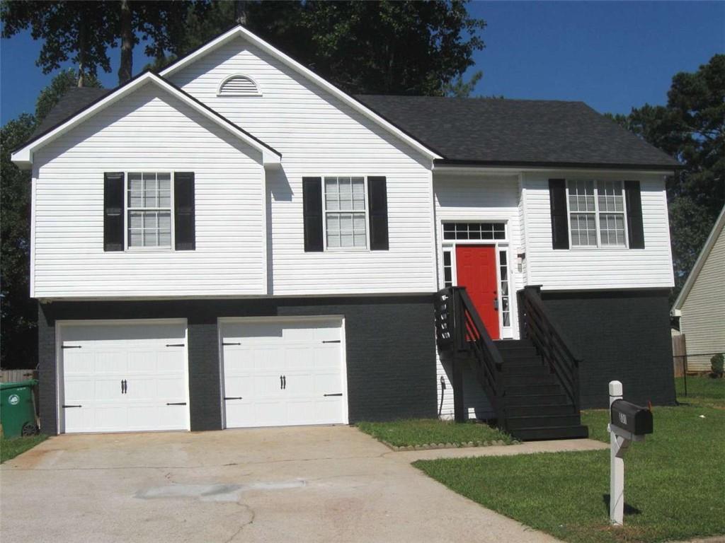 831 Stonebrook Dr., Lithonia, GA 30058