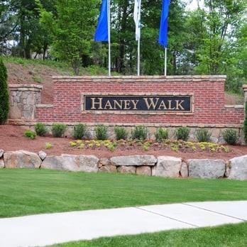 444 Hathaway Ave., Woodstock, GA 30188