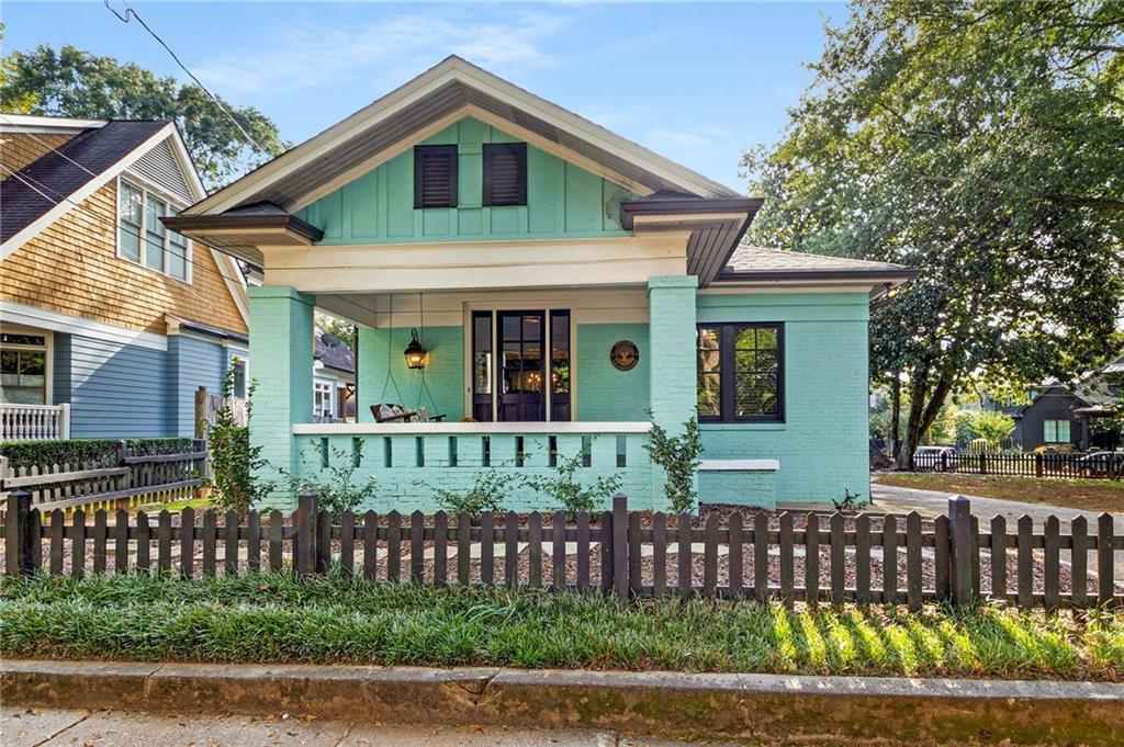 811 E Lake Dr., Decatur, GA 30030