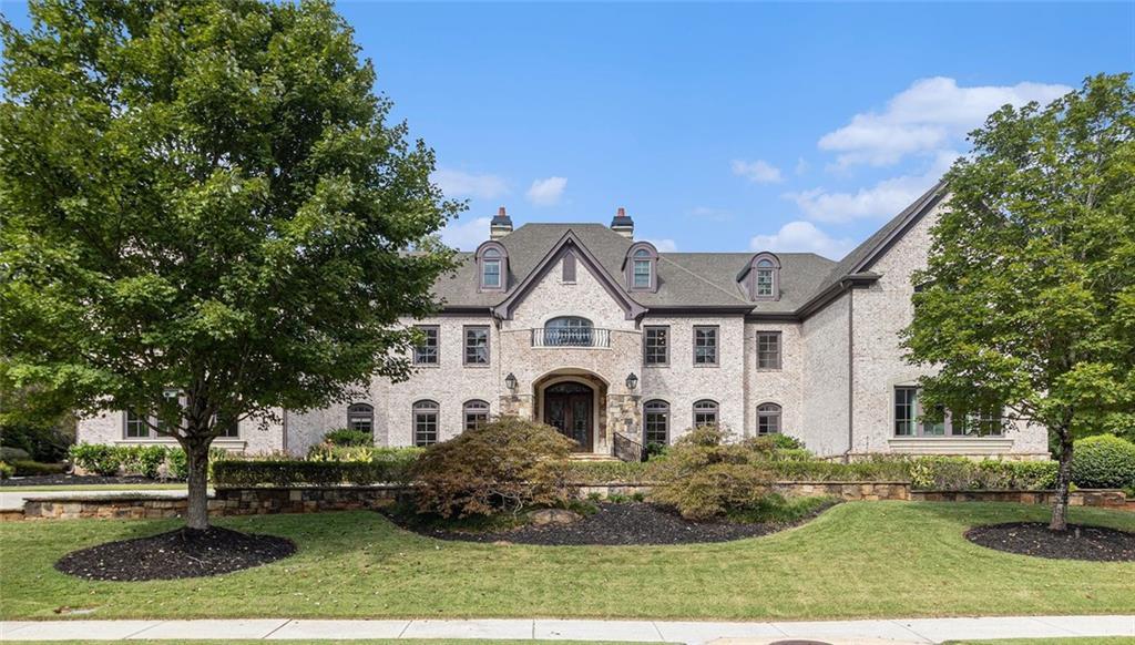 5005 Heatherwood Ct., Roswell, GA 30075