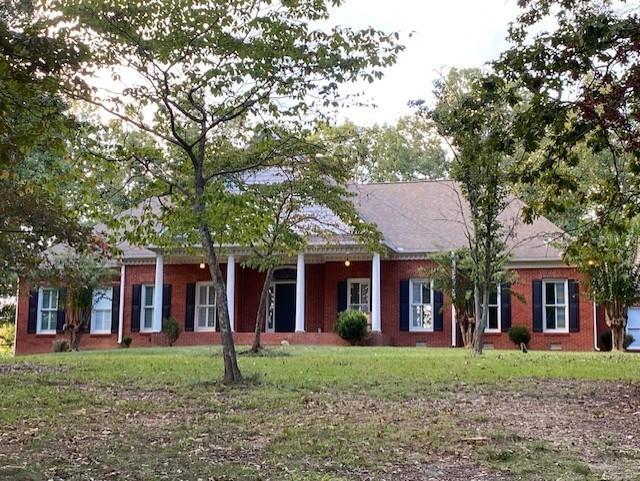 220 Connesena Rd., Kingston, GA 30145