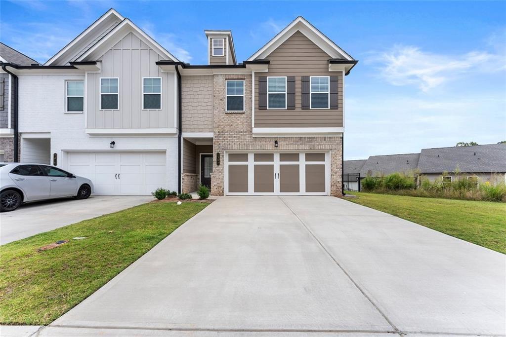 5308 Fox Hill Ln., Oakwood, GA 30566