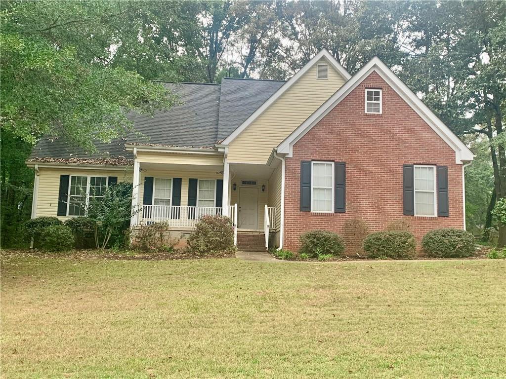 1423 Red Oak Way, Winder, GA 30680
