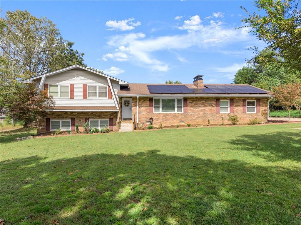 6675 Jot Em Down Rd., Gainesville, GA 30506