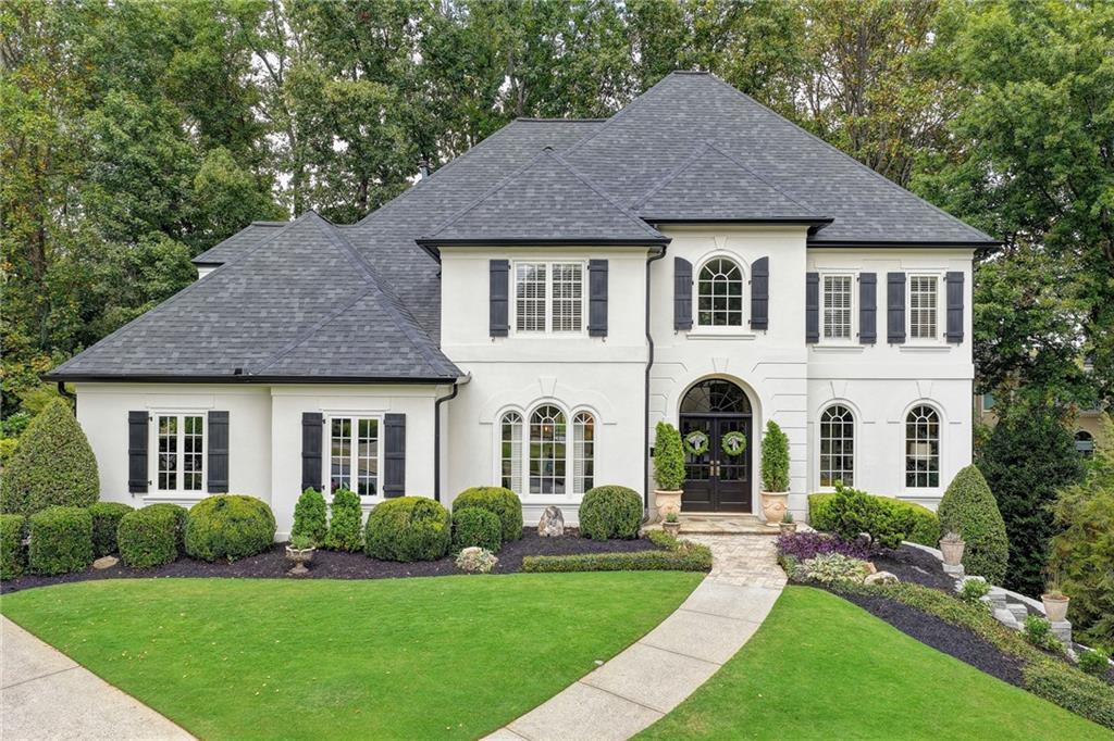 5945 Somerset Ct., Suwanee, GA 30024