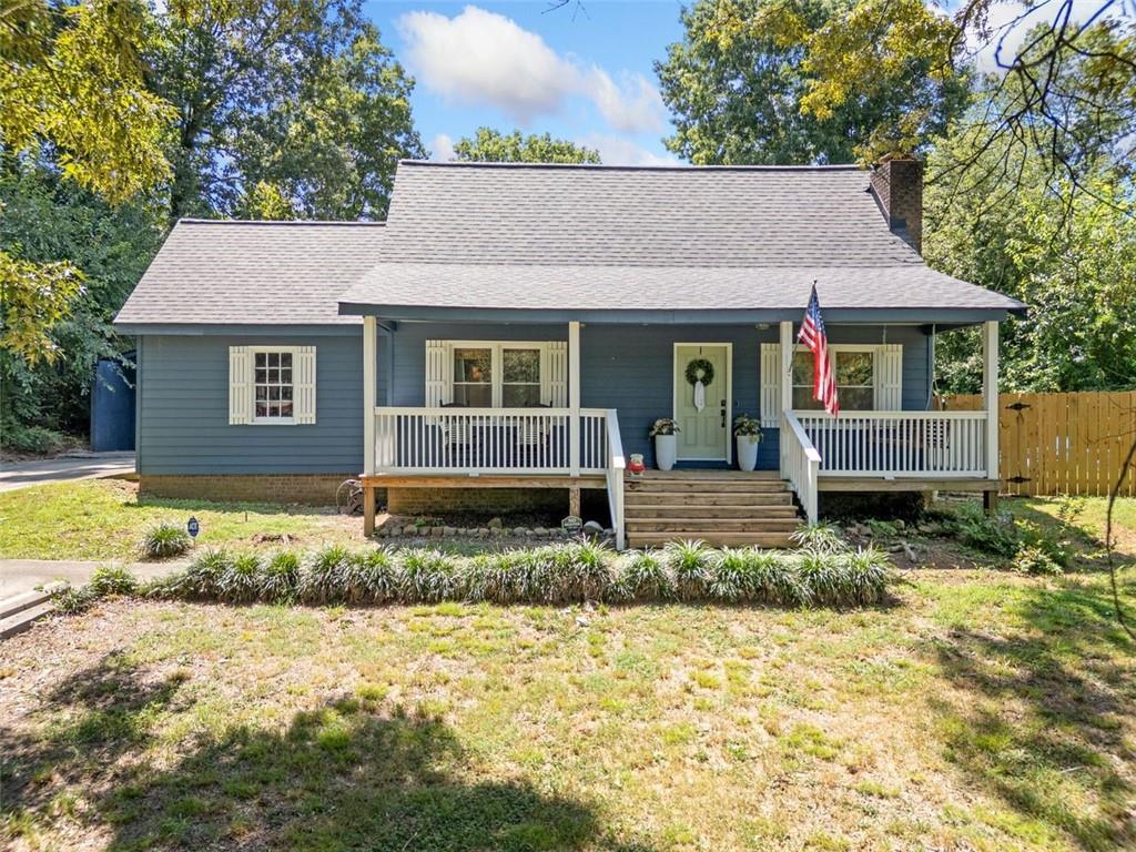 354 Oakridge Dr., Cartersville, GA 30121
