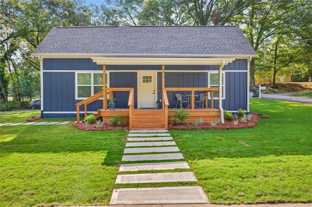 4217 Railroad St., Oakwood, GA 30566