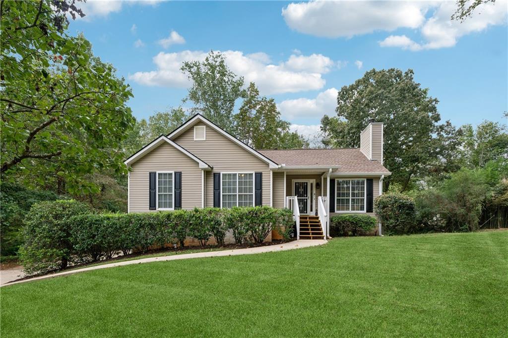 7040 Devon Dr., Cumming, GA 30028
