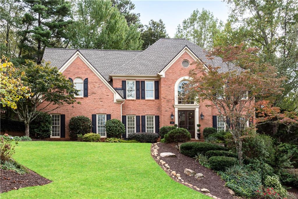 857 Chestnut Lake Dr., Marietta, GA 30068