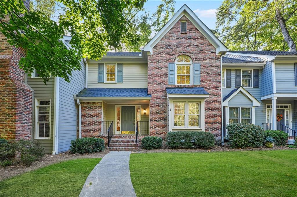 110 River Ridge Ln., Roswell, GA 30075