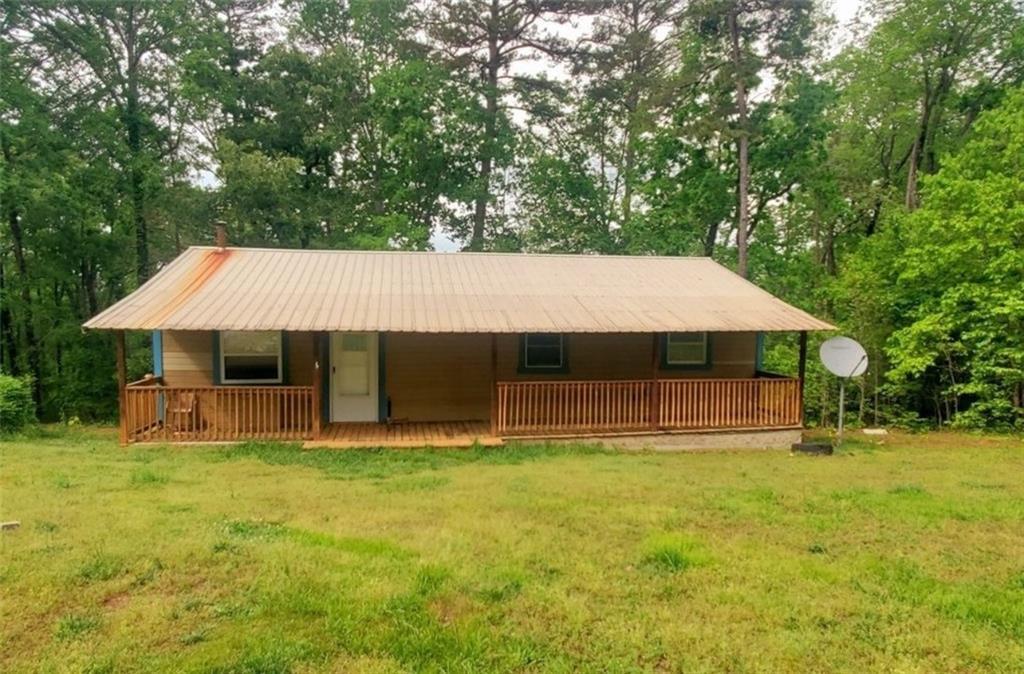 130 Shorewood Cir., Toccoa, GA 30577