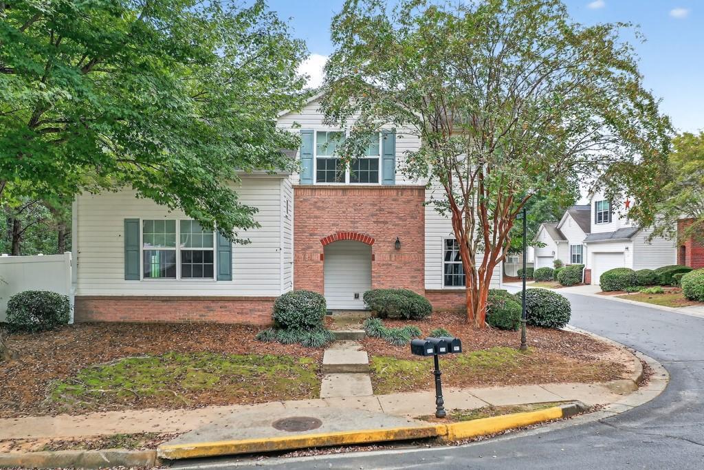 363 Hiawassee Dr., Woodstock, GA 30188