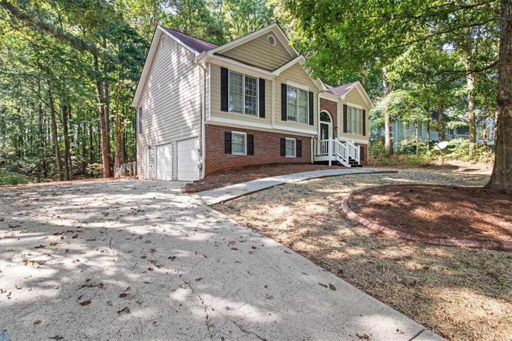 73 Maplelake Ct., Acworth, GA 30101