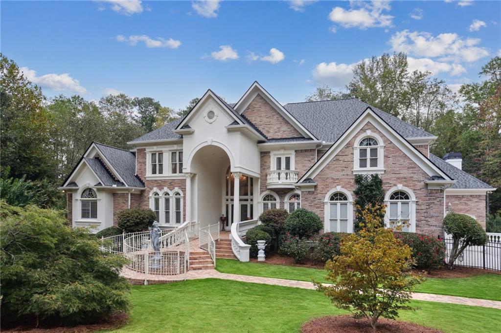 2145 Clay Dr., Atlanta, GA 30350