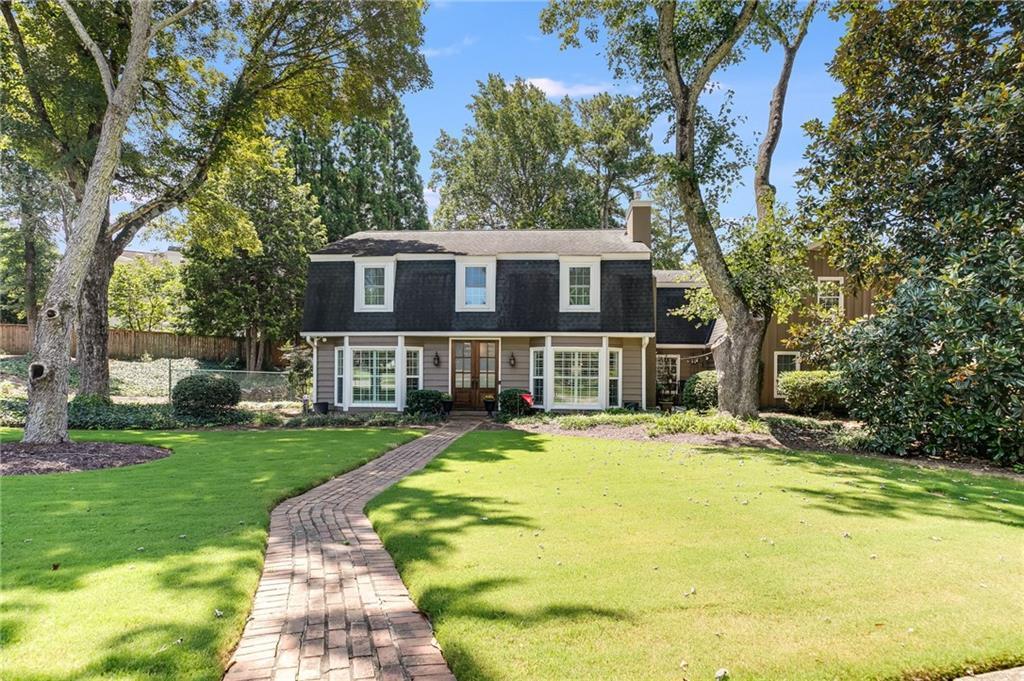 450 Somerset Ln., Marietta, GA 30067