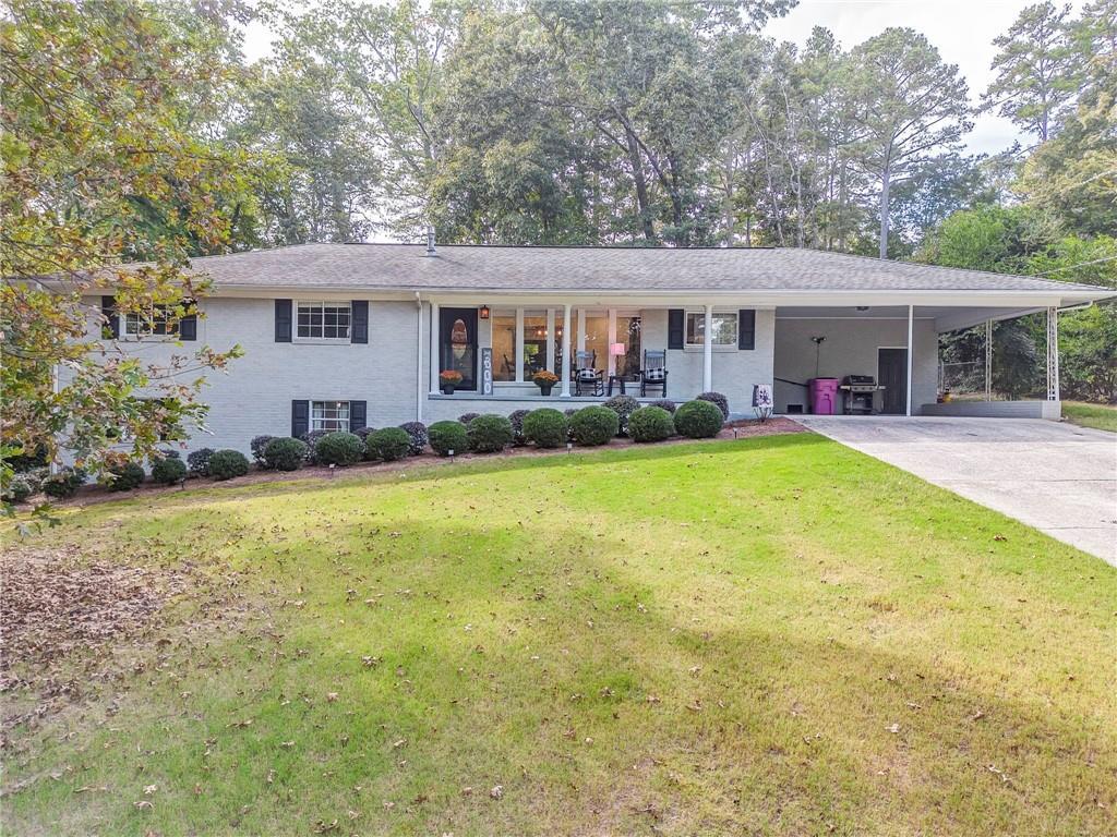 212 Sherwood Dr., Calhoun, GA 30701
