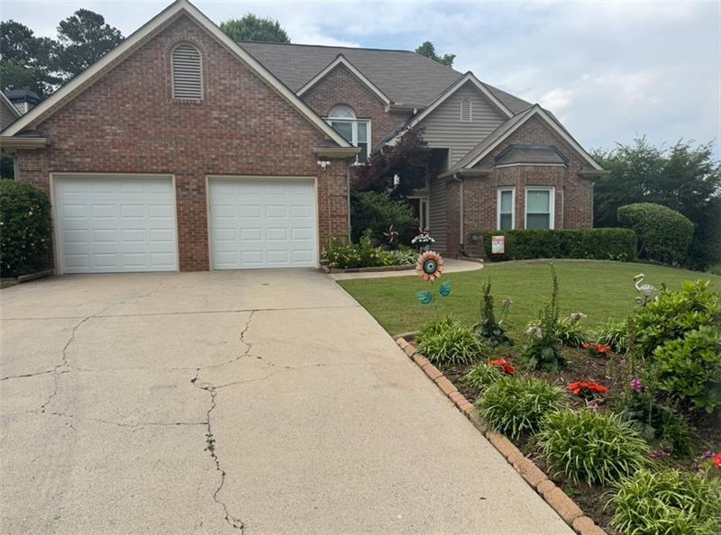 7307 Carriage Creek Rd., Woodstock, GA 30189