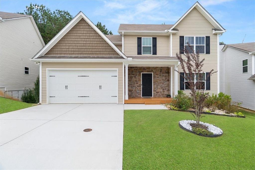 311 Fieldcrest Dr., Dallas, GA 30132