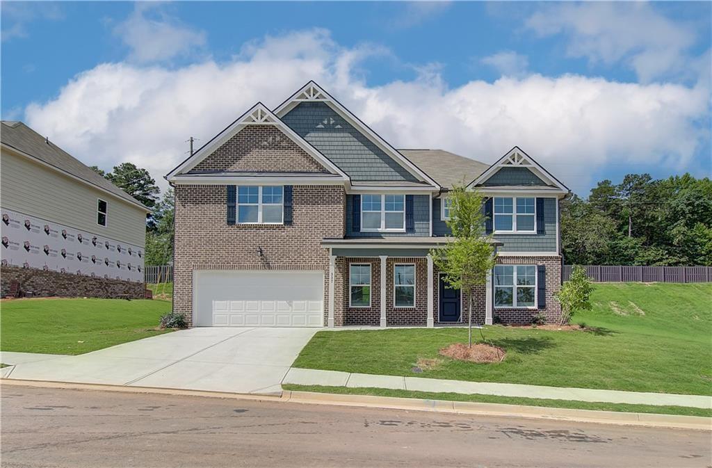 1054 Georgian Point Dr., Lawrenceville, GA 30045