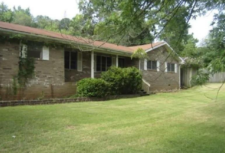 6290 S Skyline Dr., Douglasville, GA 30135