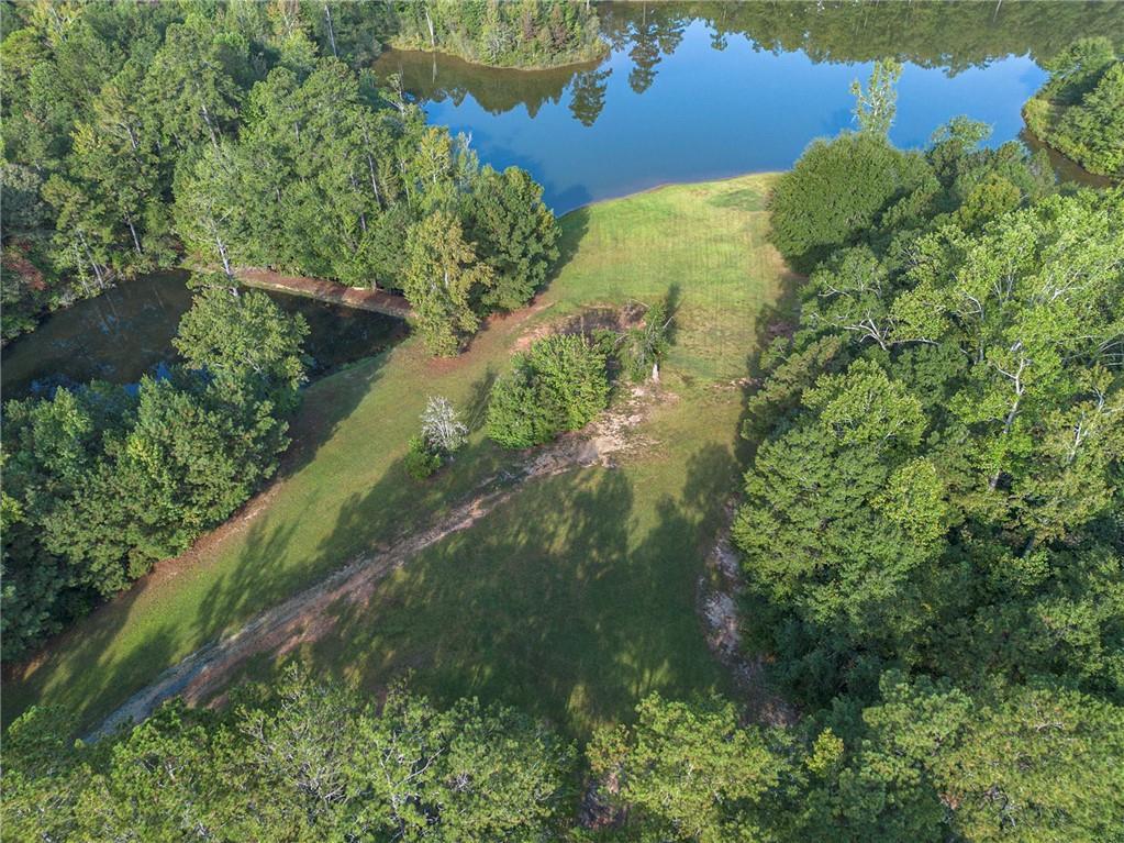 10861 Hutcheson Ferry Rd., Chattahoochee Hills, GA 30268