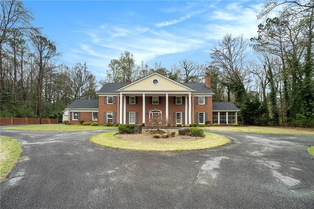 3074 Cascade Rd., Atlanta, GA 30311
