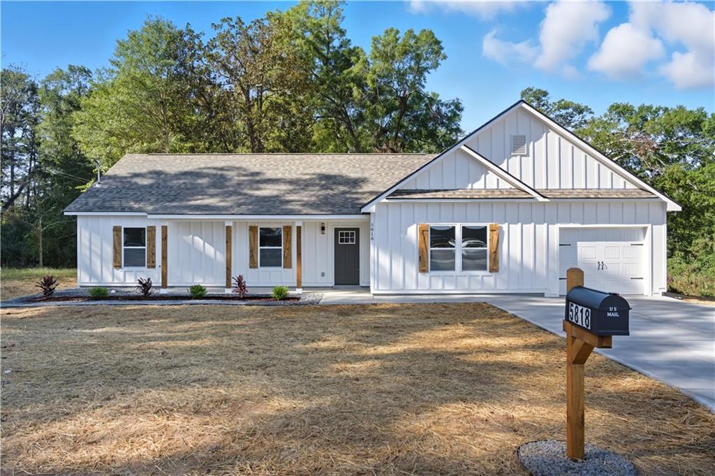 5818 Eastside Dr., Austell, GA 30168