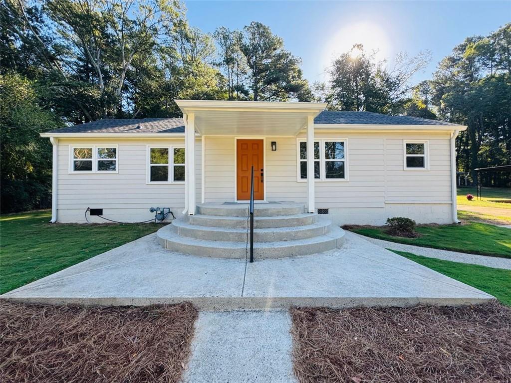 3831 Dillard St., Powder Springs, GA 30127