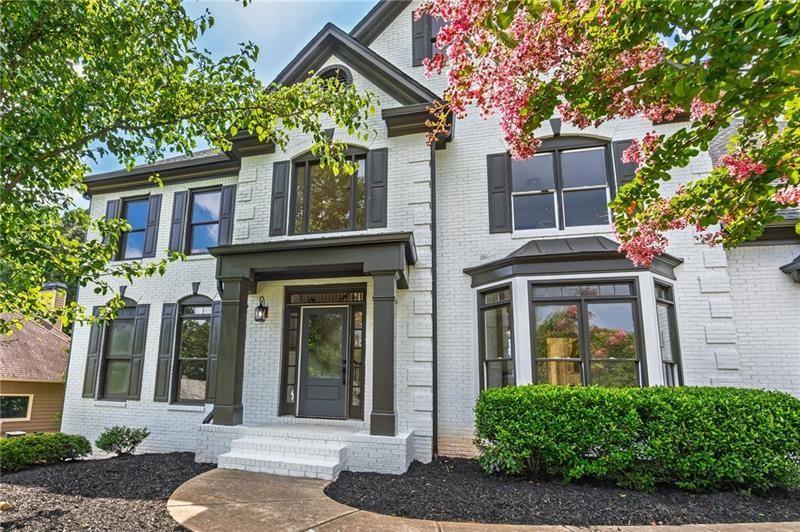 2065 Fairway Crossing Dr., Woodstock, GA 30188