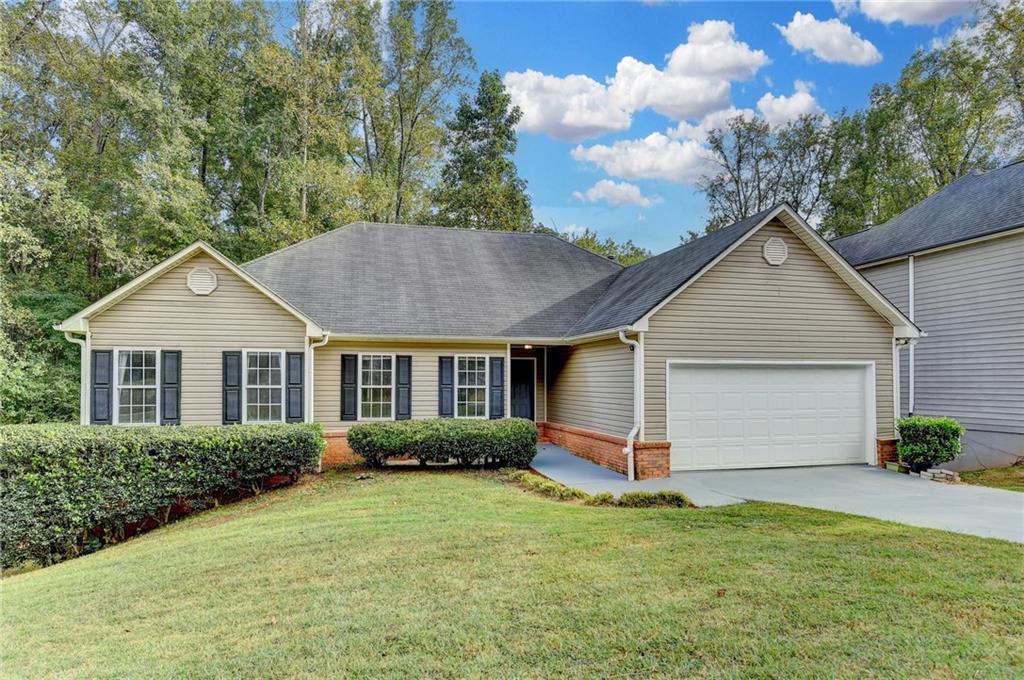 3401 Mosswood Ln., Rex, GA 30273