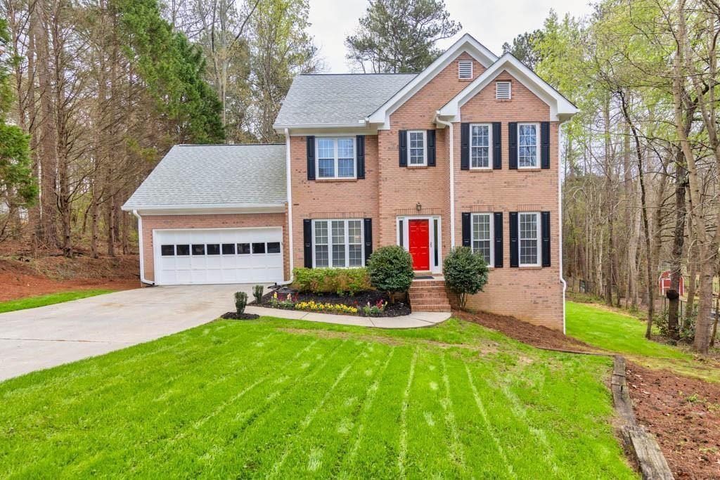 2361 Emerald Dr., Loganville, GA 30052