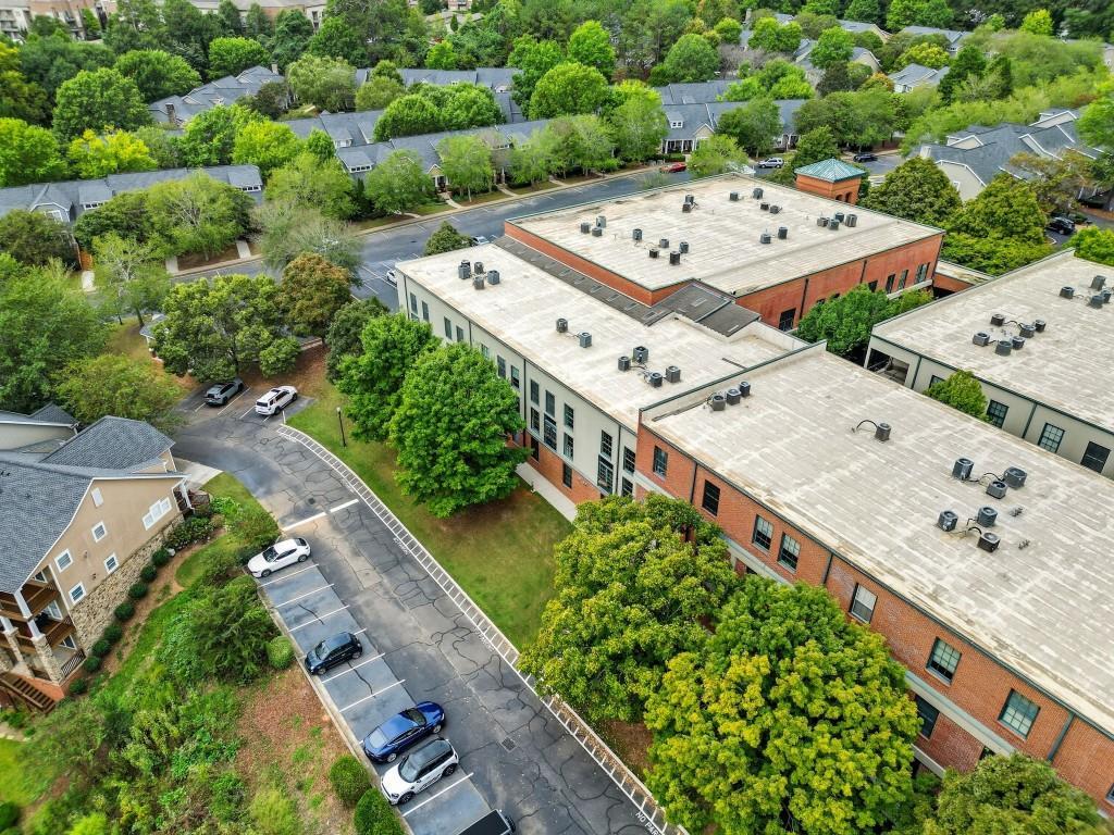 1727 Liberty Ln., Roswell, GA 30075