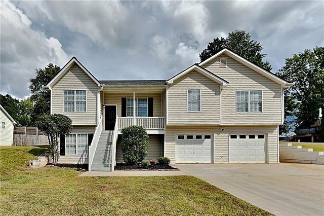 New Homes For Sale This Week That Attend Roland W. Russom Elementary School: September 26th to October 2nd