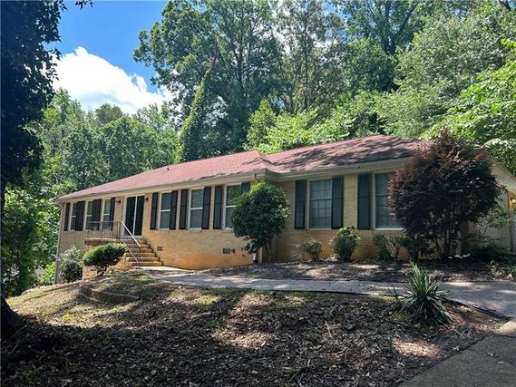 New Homes with Master Bedrooms on the 1st Floor That Attend Camp Creek Elementary School: September 27th to October 3rd