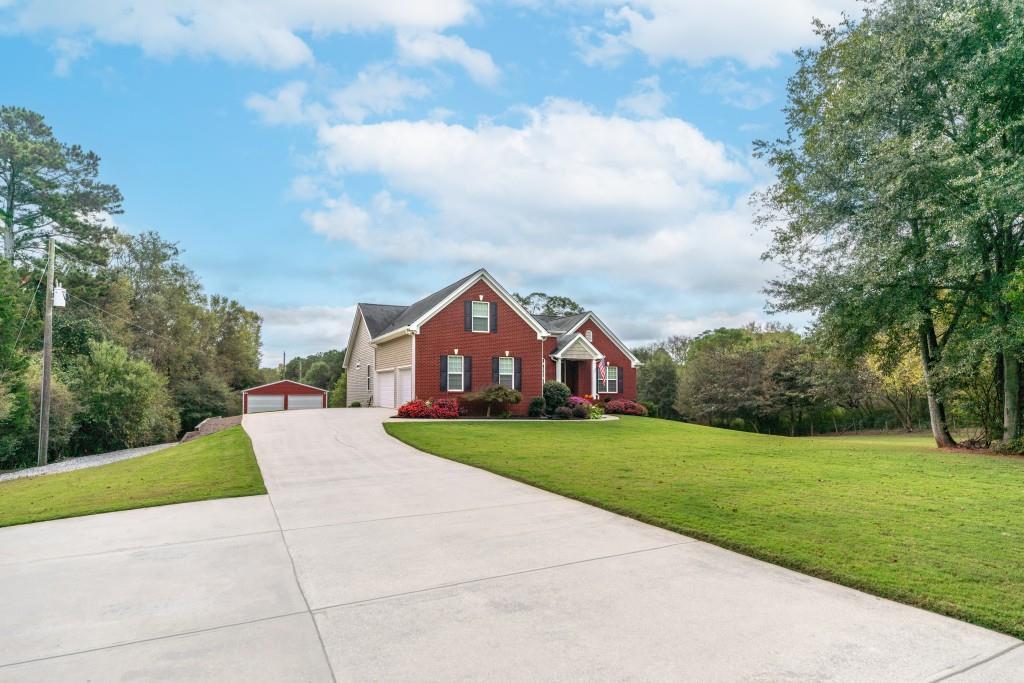 96 William Freeman Rd., Hoschton, GA 30548
