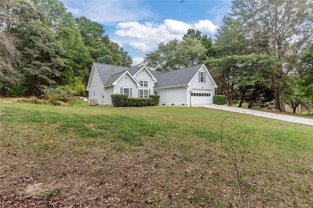 528 Harris Dr., Bethlehem, GA 30620