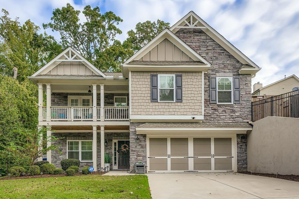 2070 Woodmont Dr., Douglasville, GA 30135