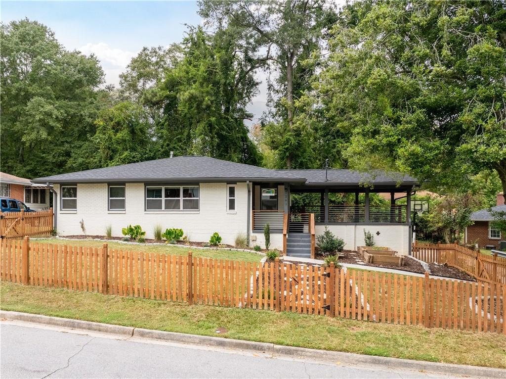 1261 Calhoun Ter., Atlanta, GA 30314