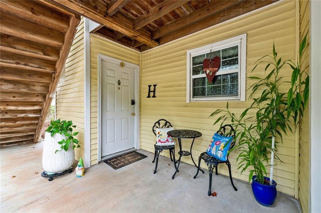 6808 Glenridge Dr. #H, Atlanta, GA 30328