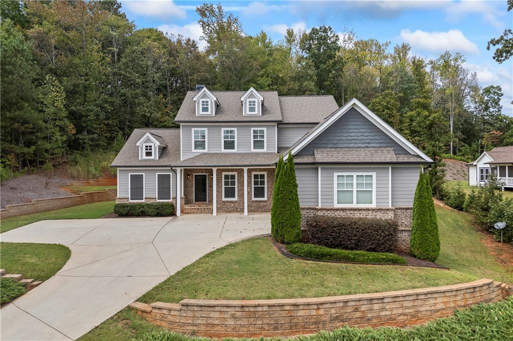 4211 Quail Creek Dr., Flowery Branch, GA 30542