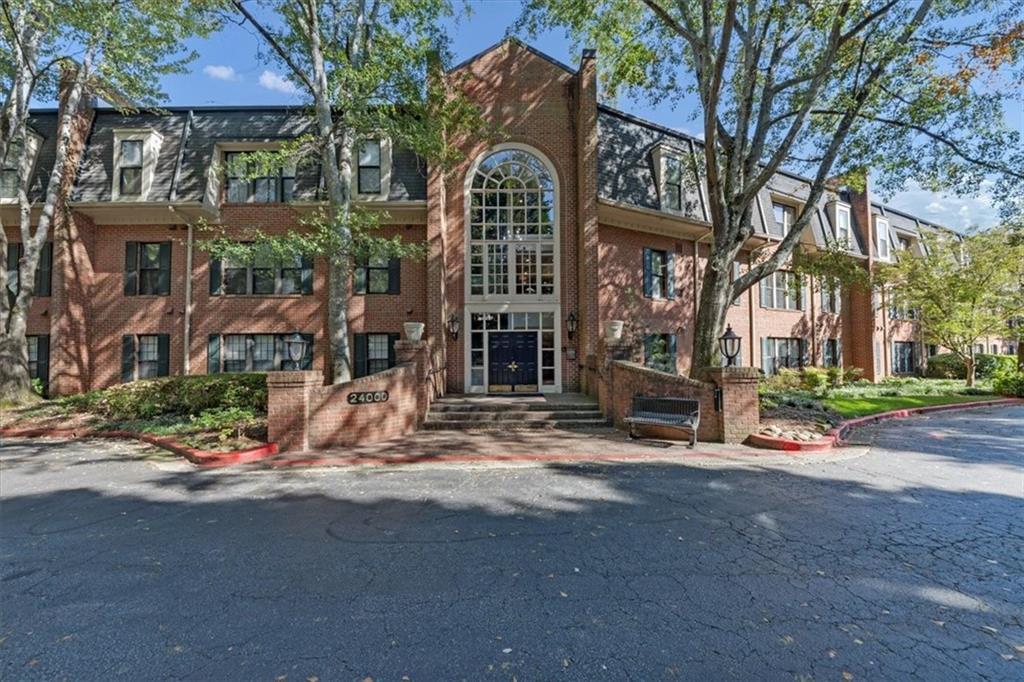 24315 Plantation Dr., Atlanta, GA 30324