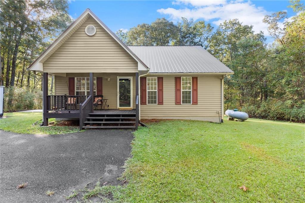 105 Holcomb Rd., Dawsonville, GA 30534