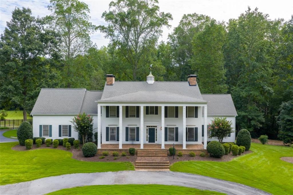 101 Parkway Dr., Peachtree City, GA 30269