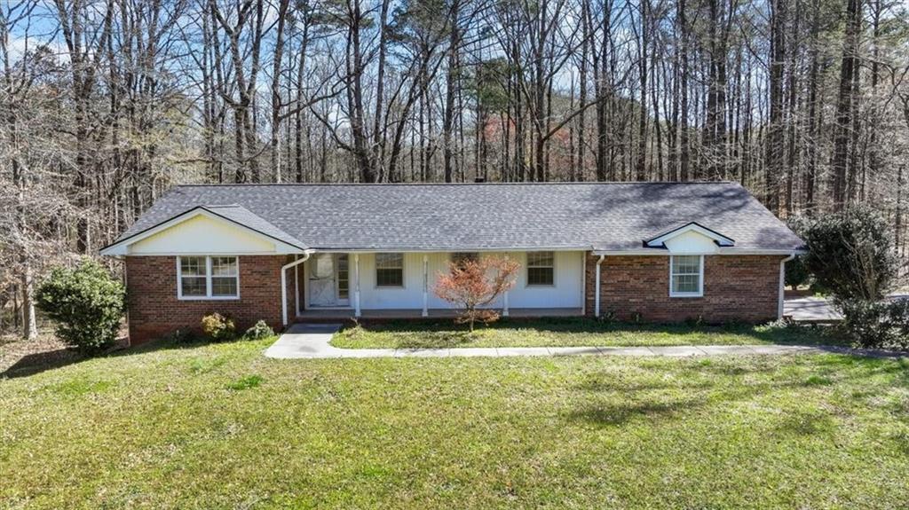 2415 Bankstone Dr., Marietta, GA 30064