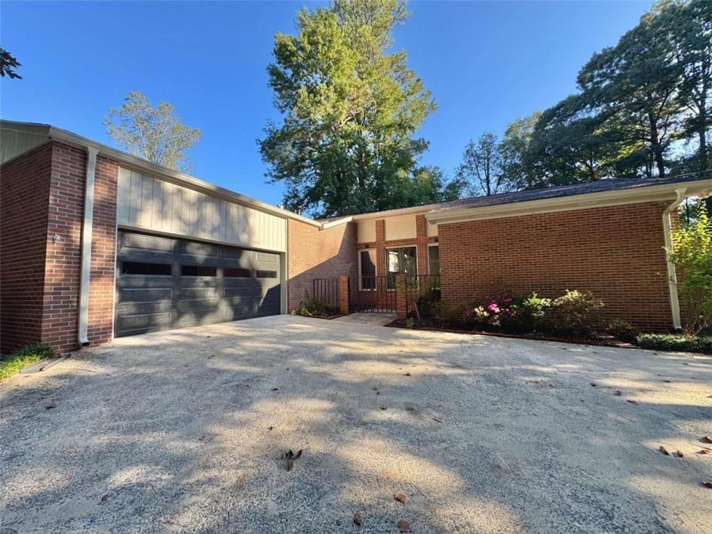 3290 Custer Lake Dr., Marietta, GA 30064