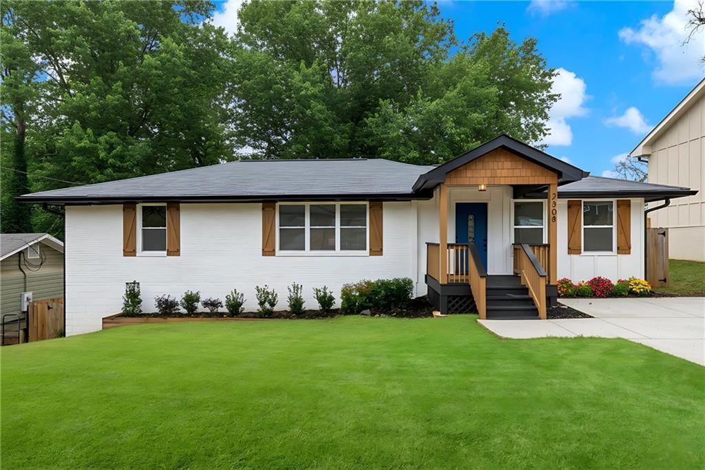 2308 Mark Tr., Decatur, GA 30032